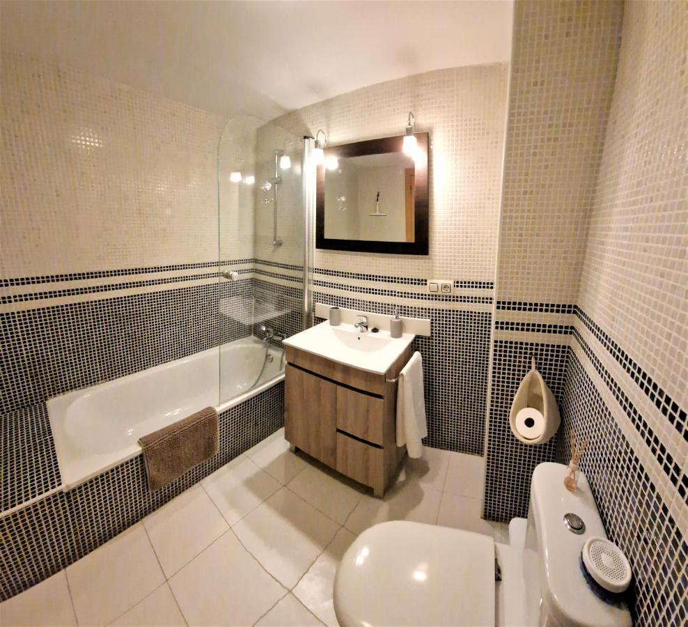 דירות קורדובה Ds Duplex Acera Del Rio, Parking Opcional מראה חיצוני תמונה