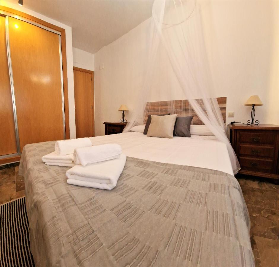 דירות קורדובה Ds Duplex Acera Del Rio, Parking Opcional מראה חיצוני תמונה